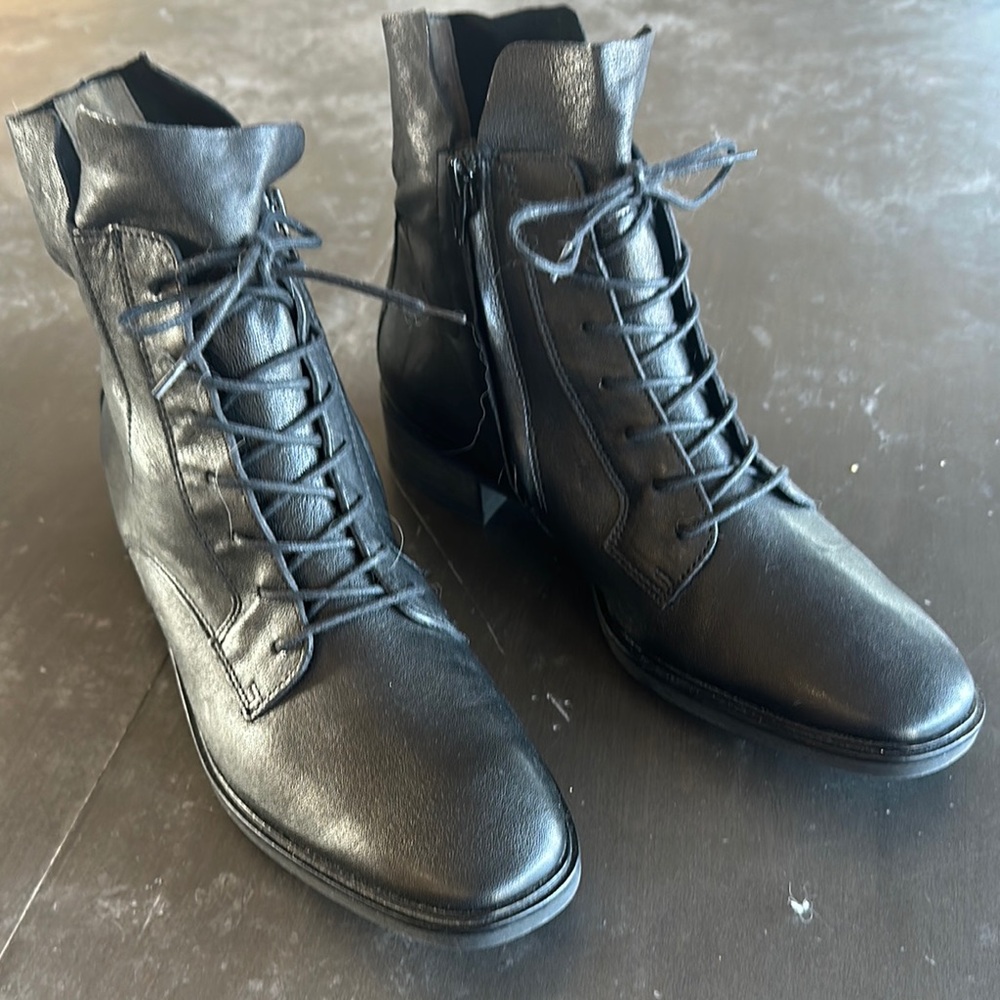 Women’s  Black Leather Boots by Paul Green